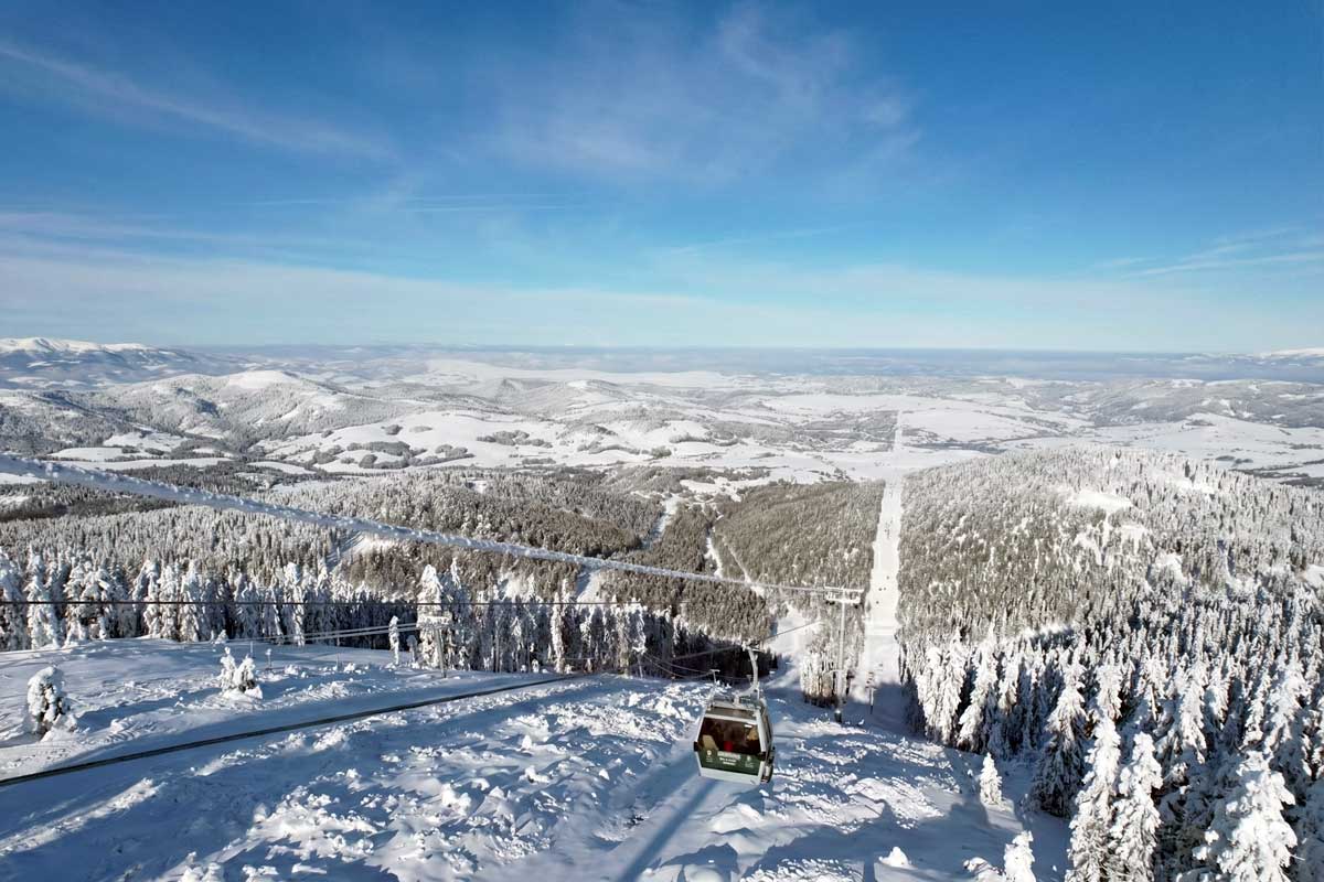 Apartmani Zlatibor – drvene brvnare sa dvorištem i sadržajima za decu